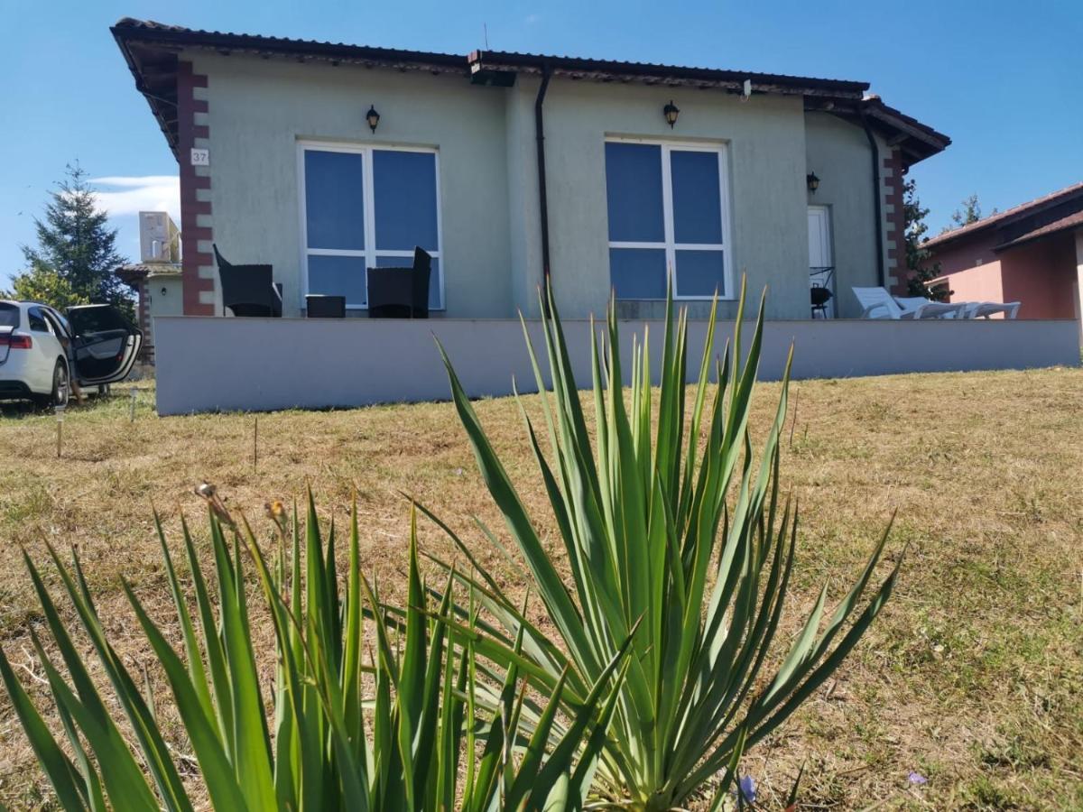 Villa Emine Banya  外观 照片