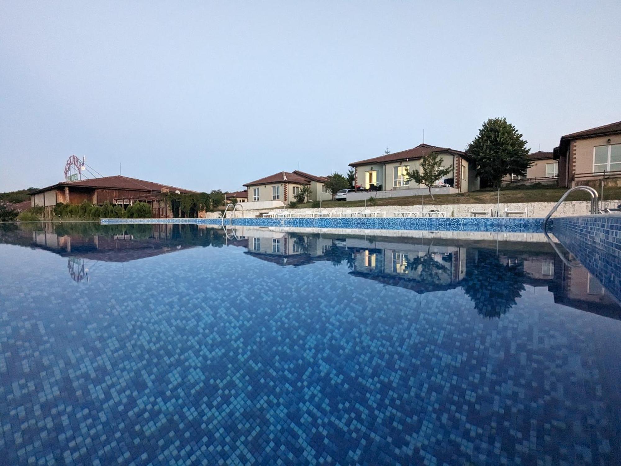 Villa Emine Banya  外观 照片